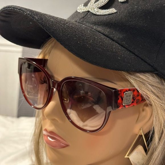 MCM Cat Eye Sunglasses main image 4